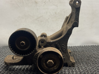 кронштейн двигателя Ford Escort 5 поколение [2-й рестайлинг] 1999, 1.8 л., RTA, дизель, МКПП, бордовый, универсал