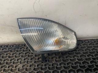 поворотник правый Mazda 323 6 поколение 1998, 1.4 л., бензин, МКПП, синий, хетчбэк 3 дв., передний привод, 03858039