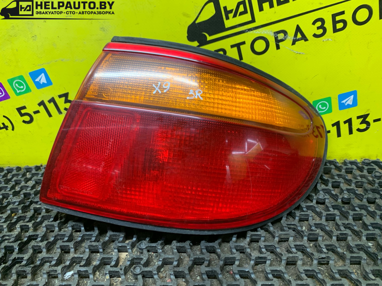 фонарь задний правый Mazda Xedos 9 1 поколение 1996, 2.5 л., бензин, МКПП, темно синий, седан, передний привод - фото №1