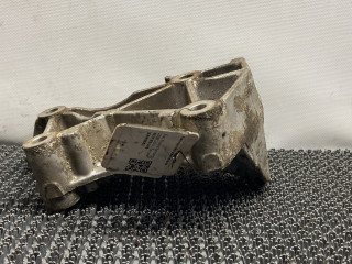 кронштейн двигателя Iran Khodro Samand 1 поколение 2008, 1.6 л., бензин, МКПП, черный, седан