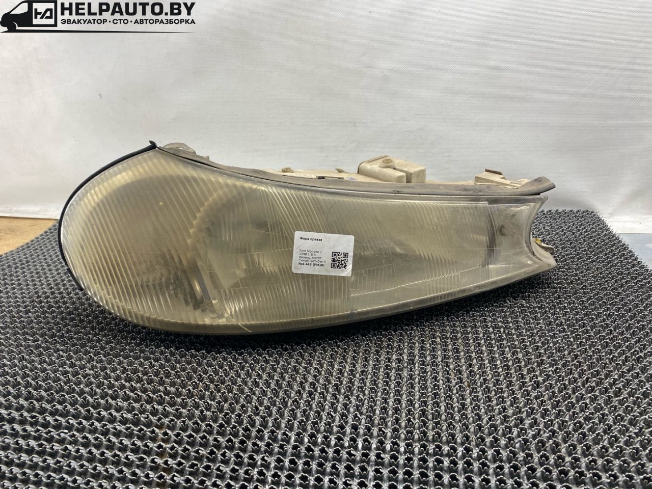 фара правая Ford Mondeo 2 поколение 1998, 1.8 л., дизель, МКПП, синий, хетчбэк 5 дв., передний привод - фото №1