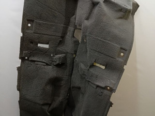 ковер салонный Kia Sorento 1 поколение 2005, 2.4 л., G4JS, бензин, МКПП, красный, внедорожник 5 дв., полный подключаемый привод