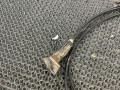 трос открывания лючка топливного бака Hyundai Santa Fe 1 поколение (SM) 2003, 2.4 л., бензин, МКПП, серебристый, внедорожник 5 дв., передний привод - фото №2