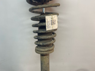 стойка передняя левая Nissan Primera P10 (1990 - 1997), 2.0 л., бензин