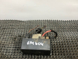 реле накала свечей Mercedes-Benz C-Класс W202/S202 [рестайлинг] W202 1997, 2.2 л., OM 604.910, дизель, МКПП, темно зеленный металлик, седан, задний привод
