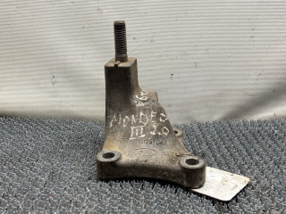 кронштейн (крепление) Ford Mondeo 3 поколение (2000 - 2003), 2.0 л.