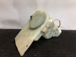 бачок омывателя Mercedes-Benz C-Класс W202/S202 1995, 2.2 л., дизель, МКПП, черный, седан, задний привод