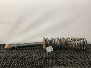 стойка задняя Volkswagen Passat B3 1988, 1.8 л., бензин, МКПП, белый, седан, передний привод
