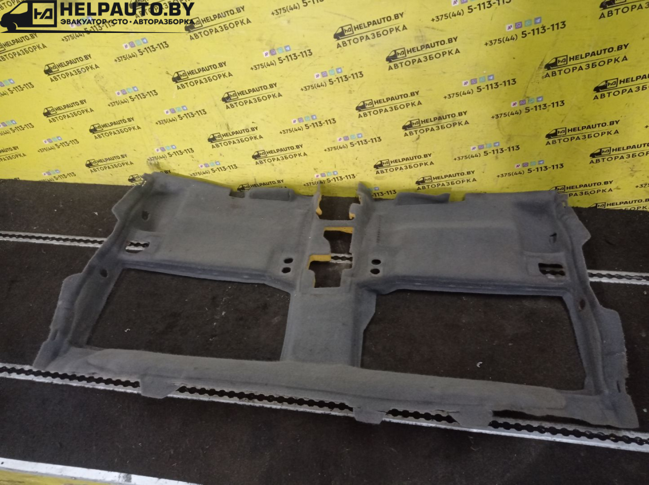 ковер салонный Nissan Almera Tino V10 2001, 2.2 л., YD22DDT, дизель, МКПП, берюзовый, минивэн, передний привод - фото №1