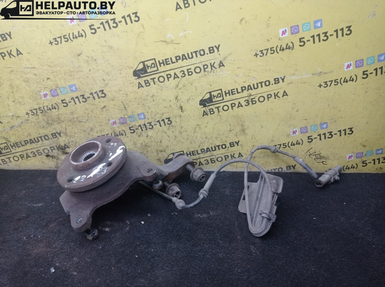 ступица передняя правая Renault Laguna 1 поколение 1996, 1.8 л., бензин, МКПП, хетчбэк 5 дв. - фото №1