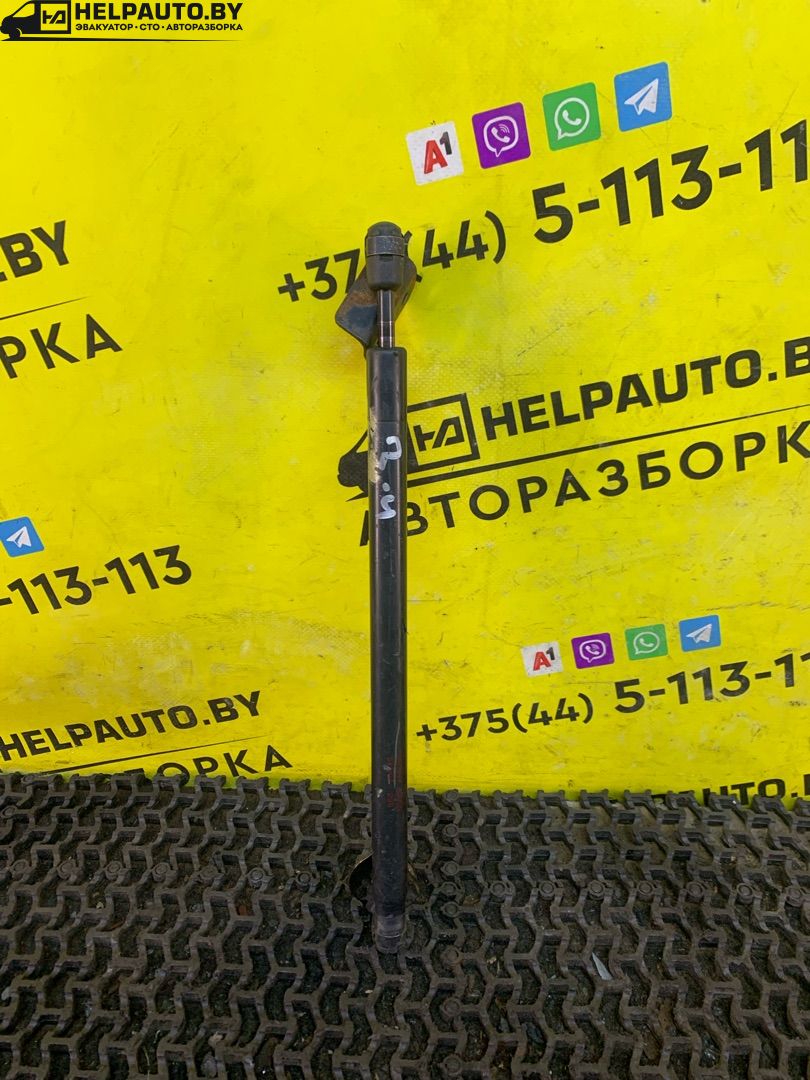 амортизатор стекла багажника Kia Sorento 1 поколение 2005, 2.5 л., D4CB, дизель, АКПП, черный, внедорожник 5 дв., полный подключаемый привод - фото №1