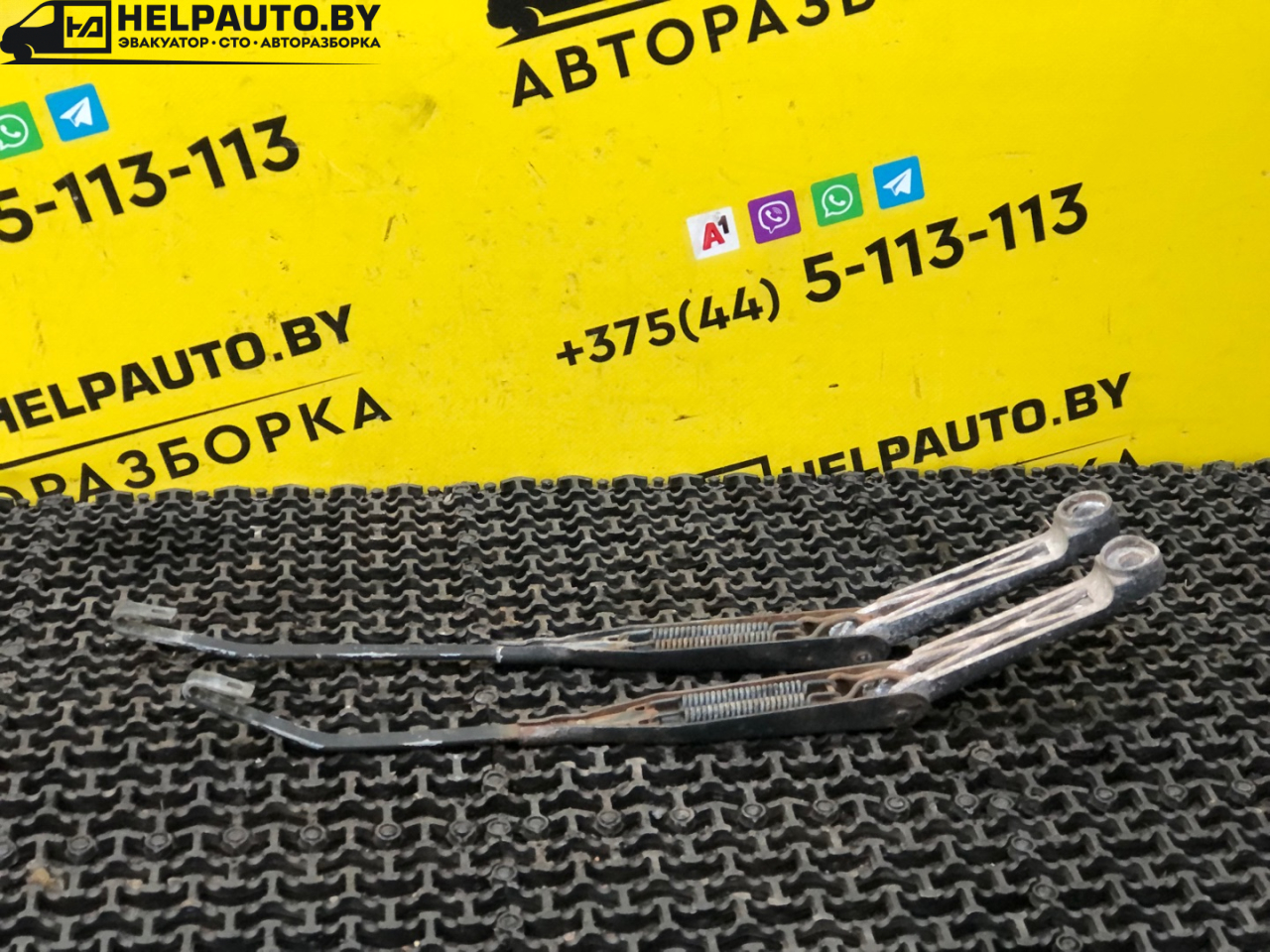 щеткодержатель (поводок стеклоочистителя, дворник) Geely CK Otaka 1 поколение CK-1 2007, 1.5 л., MR479A, бензин, МКПП, золотистый, седан, передний привод - фото №1