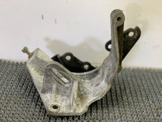 кронштейн генератора Dodge Caravan 3 поколение RG 1999, 2.4 л., EDZ, бензин, АКПП