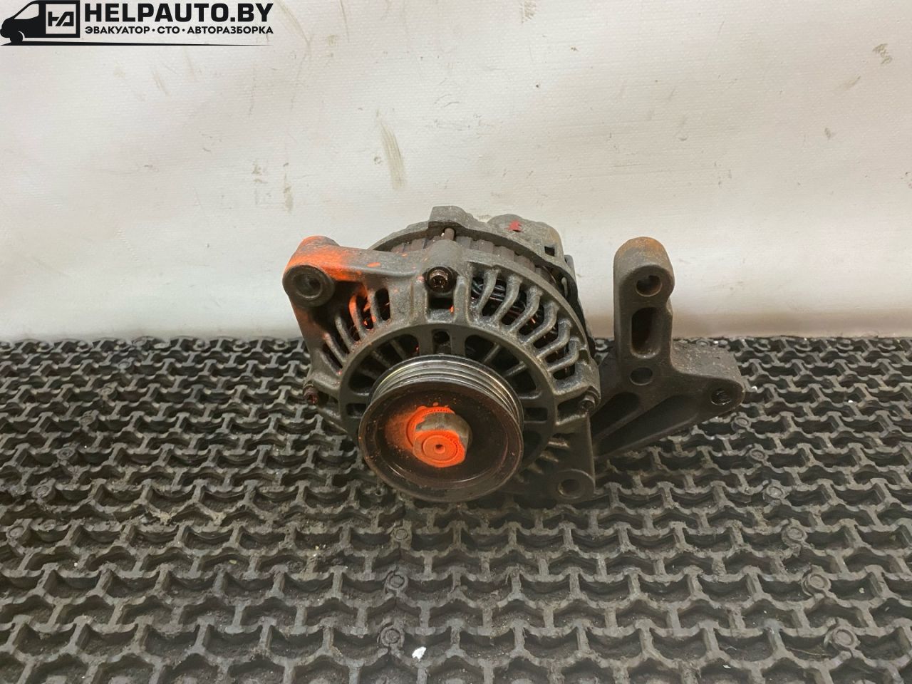 генератор Chrysler PT Cruiser 1 поколение 2002, 2.0 л., ECC, бензин, АКПП, черный, хетчбэк 5 дв., 4688250 - фото №1
