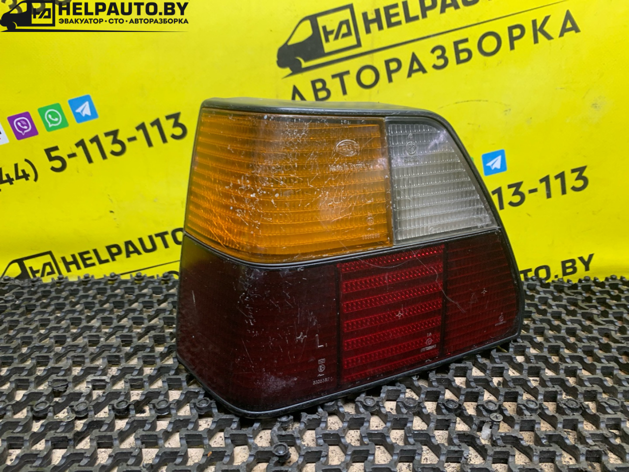 фонарь задний левый Volkswagen Golf 2 поколение 1990, 1.6 л., дизель, МКПП, черный, хетчбэк 3 дв., передний привод - фото №1