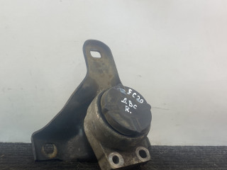 подушка крепления двигателя Ford Focus 1 поколение [рестайлинг] 2003, 2.0 л., бензин, МКПП, серебристый, универсал, передний привод