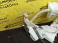 бачок омывателя Ford Focus 2 поколение 2006, 1.6 л., HWDA, бензин, МКПП, красный, хетчбэк 5 дв., передний привод - фото №2