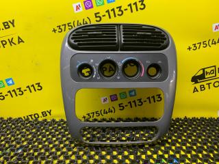 накладка на торпедо (консоль) Dodge Neon 2 поколение 2000, 2.0 л., ECH, бензин, АКПП, белый