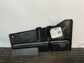 декоративная крышка двигателя Fiat Punto 1 поколение 1997, 1.2 л., бензин, МКПП, белый, хетчбэк 5 дв.