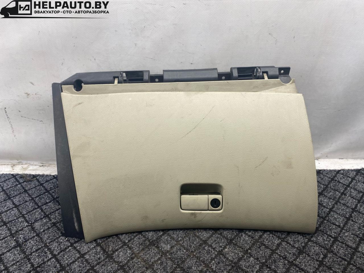 бардачок Nissan Primera P12 2002, 2.2 л., дизель, передний привод - фото №1