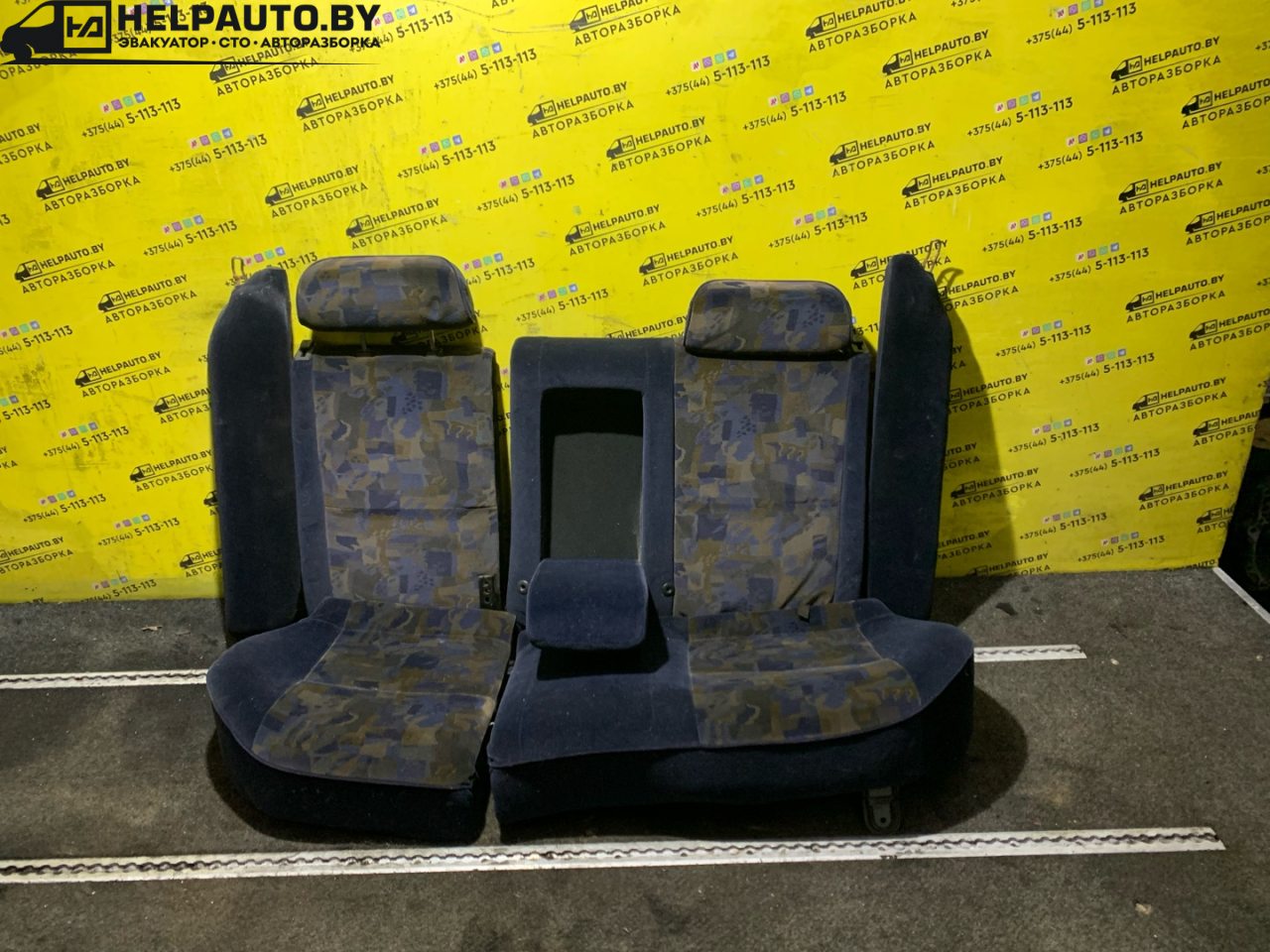 салон (комплект сидений) Mitsubishi Carisma 1 поколение (1995 - 1999), 1.8 л., 4G93 (GDI), бензин, МКПП, серебро, хетчбэк 5 дв., передний привод - фото №1