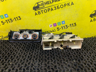 блок управления печки / климат-контроля Renault Laguna 1 поколение 1996, 1.8 л., бензин, МКПП, хетчбэк 5 дв., передний привод, F3P