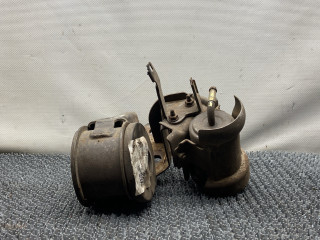 подушка крепления двигателя Mazda Xedos 6 1 поколение 1997, 1.6 л., бензин, МКПП, бордовый, седан