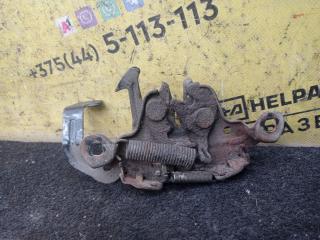 замок капота Nissan Almera Tino V10 2001, 2.2 л., YD22DDT, дизель, МКПП, берюзовый, минивэн, передний привод