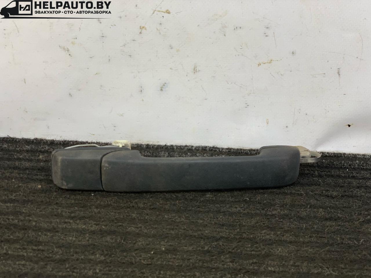 ручка наружная задняя правая Volkswagen Vento 1 поколение 1991, 1.8 л., бензин, МКПП, серый, седан, передний привод - фото №1
