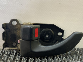 ручка внутренняя передняя левая Hyundai Santa Fe 1 поколение (SM) 2003, 2.4 л., бензин, МКПП, серебристый, внедорожник 5 дв., передний привод
