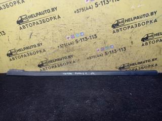 Молдинг стекла двери задней левой наружный Ford Focus 2 поколение 2006, 1.6 л., HWDA, бензин, МКПП, красный, хетчбэк 5 дв., передний привод