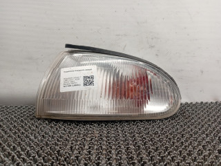 поворотник левый Mitsubishi Lancer 7 поколение 1997, 1.6 л., 4G92 (DOHC 16V), бензин, МКПП, синий, универсал, передний привод