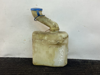 бачок омывателя Audi A4 B5 1999, 1.8 л., бензин, АКПП, черный, универсал, передний привод