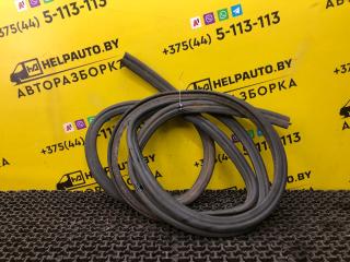 уплотнитель Mercedes-Benz S-Класс W140/C140 [рестайлинг] W140 1994, 3.5 л., OM 603.950, дизель, АКПП, фиолетовый, седан, задний привод