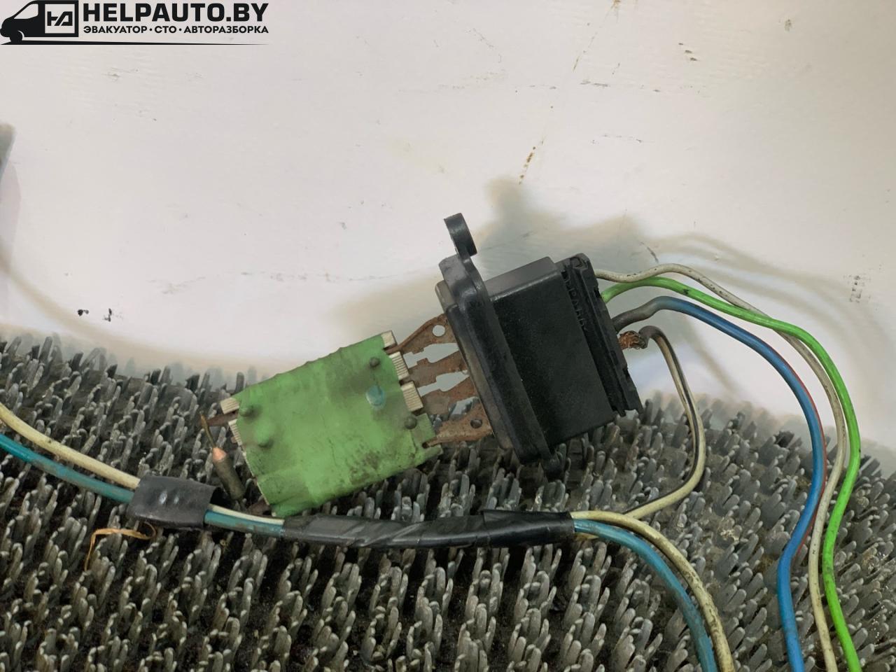 сопротивление печки Fiat Punto 2 поколение 2001, 1.2 л., 188 A4.000, бензин, МКПП, хетчбэк 3 дв. - фото №1