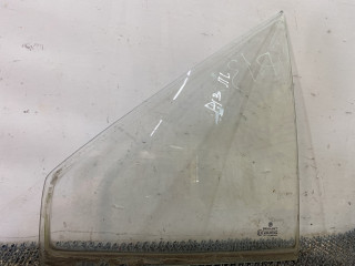 форточка передняя левая Volkswagen Polo 2 поколение 1990, 1.3 л., бензин, МКПП, синий, хетчбэк 3 дв., передний привод