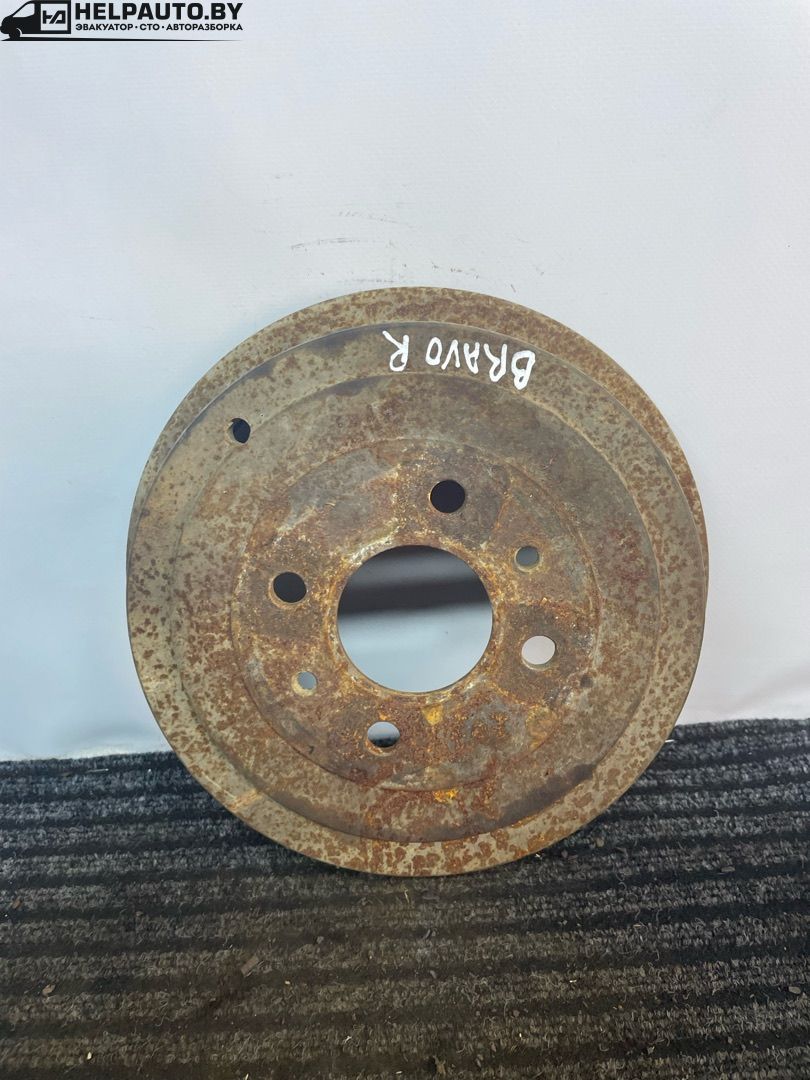 барабан тормозной Fiat Bravo 1 поколение 1999, 1.2 л., i, бензин, МКПП, хетчбэк 3 дв., передний привод - фото №1