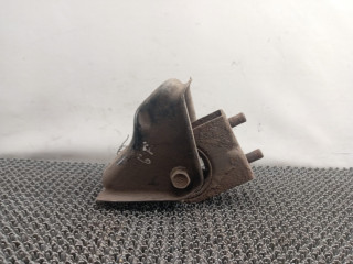 подушка крепления двигателя Mazda 626 GF [рестайлинг] 1999, 1.8 л., бензин, МКПП, зеленый, универсал