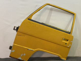 дверь передняя левая Mitsubishi L300 1 поколение 1985, 2.3 л., 4D55, дизель, 4МКПП, микроавтобус