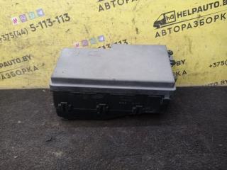 блок предохранителей Ford Focus 2 поколение 2006, 1.6 л., HWDA, бензин, МКПП, красный, хетчбэк 5 дв., передний привод