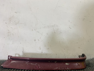 ресничка (ус) левой фары Nissan Bluebird T12/T72 1987, 2.0 л., бензин, МКПП, бордовый, хетчбэк 5 дв., передний привод