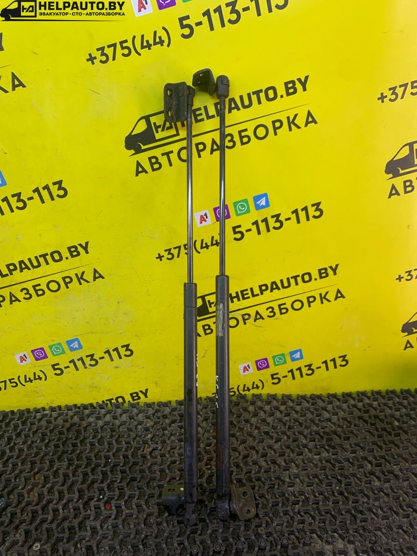 амортизатор стекла багажника Kia Sorento 1 поколение 2005, 2.5 л., D4CB, дизель, АКПП, черный, внедорожник 5 дв., полный подключаемый привод - фото №1