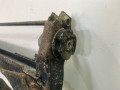 балка подвески задняя Audi A4 B5 1999, 1.8 л., бензин, АКПП, черный, универсал, передний привод - фото №6