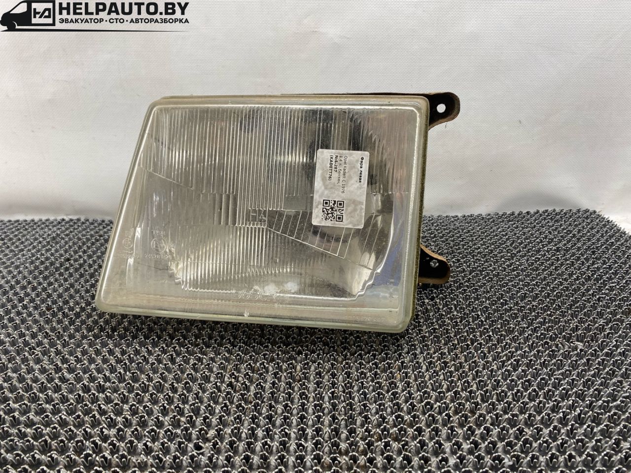 фара левая Opel Kadett D (1979 - 1984), 1.4 л., бензин, МКПП, зеленый, хетчбэк 5 дв. - фото №1