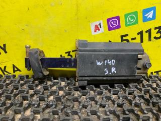 ограничитель открывания двери Mercedes-Benz S-Класс W140/C140 [рестайлинг] W140 1994, 3.5 л., OM 603.950, дизель, АКПП, фиолетовый, седан, задний привод