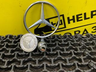 эмблема Mercedes-Benz E-Класс W124 [рестайлинг] 1993, 2.3 л., бензин, МКПП, синий, седан, задний привод