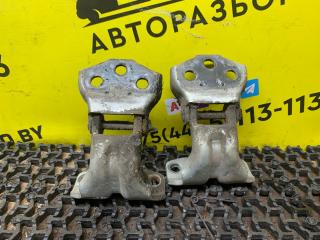 петля двери Nissan Serena C23 1992, 2.0 л., дизель, МКПП, серебро, минивэн, передний привод