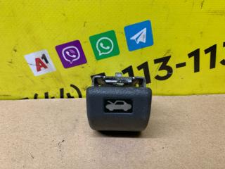 ручка открывания капота Mitsubishi Lancer 7 поколение 1996, 2.0 л., дизель, МКПП, белый, универсал, передний привод