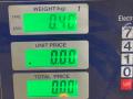 бачок омывателя Mazda 323 6 поколение 1998, 1.4 л., бензин, МКПП, синий, хетчбэк 3 дв., передний привод - фото №3