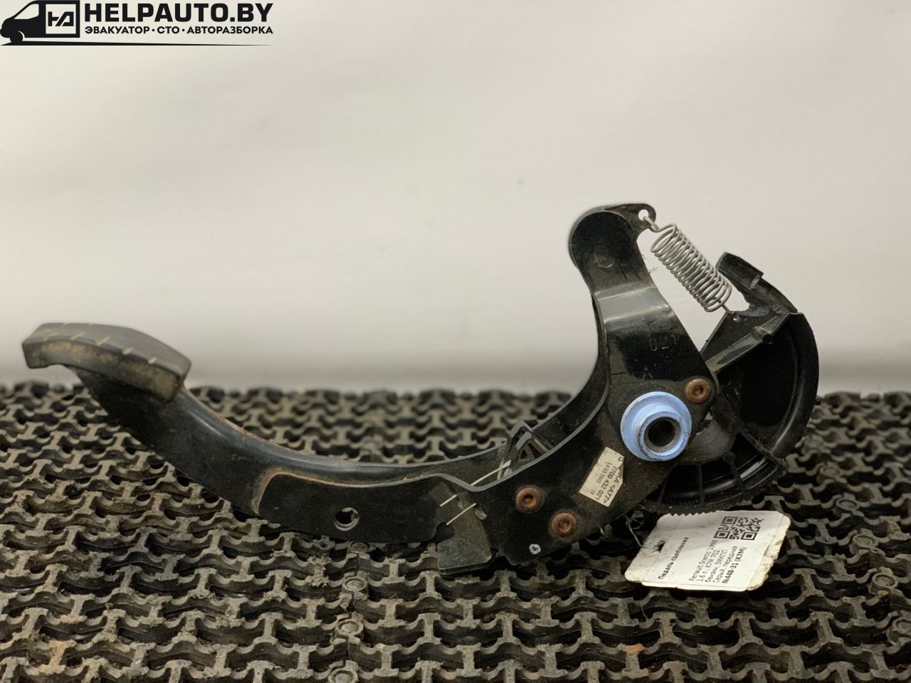 педаль сцепления Renault Scenic 1 поколение 1998, 1.6 л., K7M 702, бензин, 5МКПП, серый, передний привод - фото №1